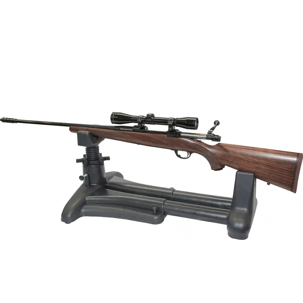 stojan-na-nastrelenie-a-cistenie-zbrane